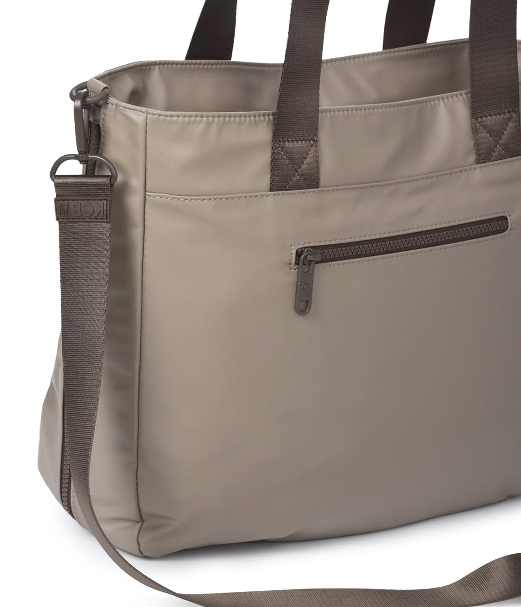 3572 bolso shopping grande bandolera bolsillo nylon square KCB Temprado taupe detrás