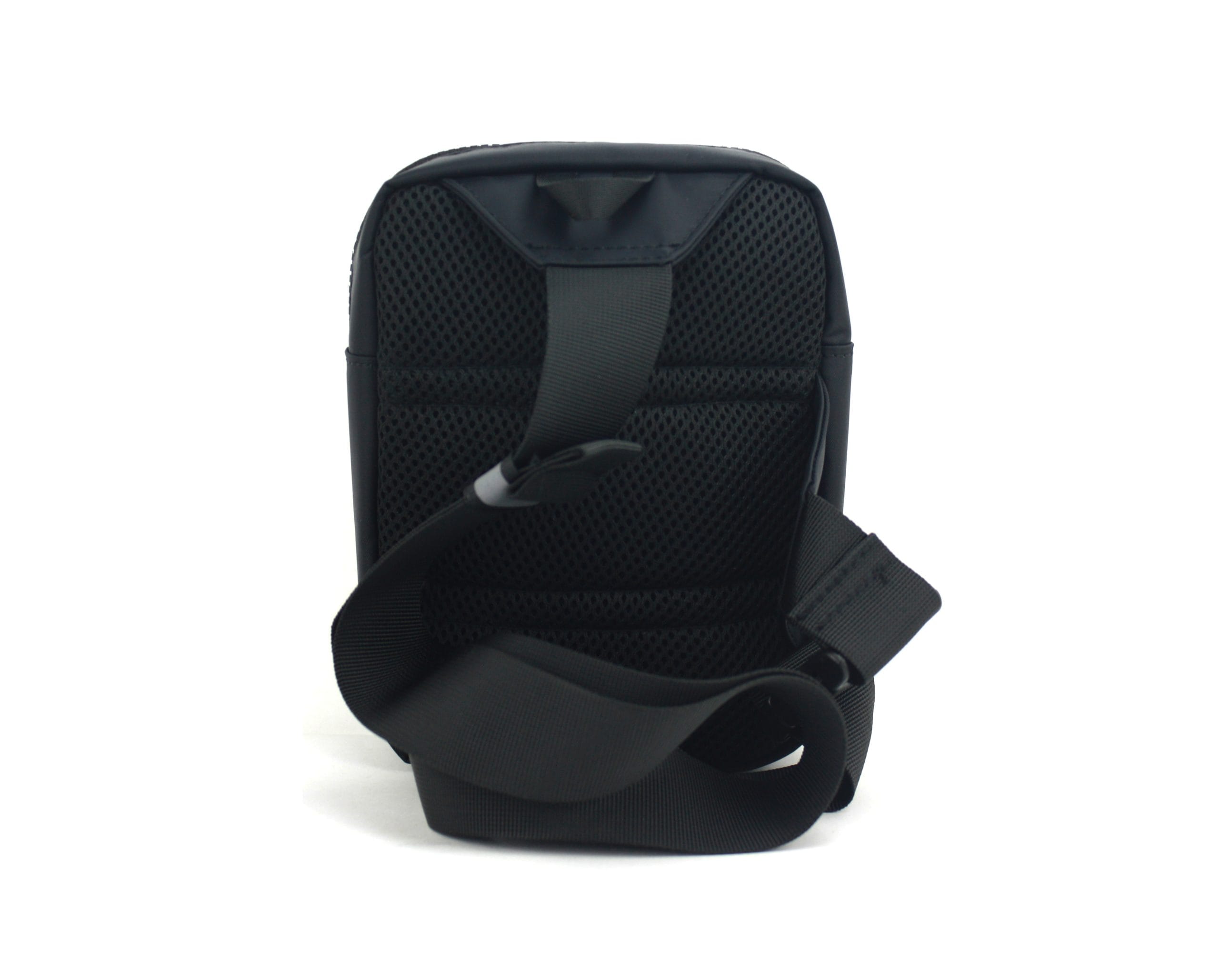 43 mochila bandolera cruzada pequeño nylon escudo barça Temprado negro detrás