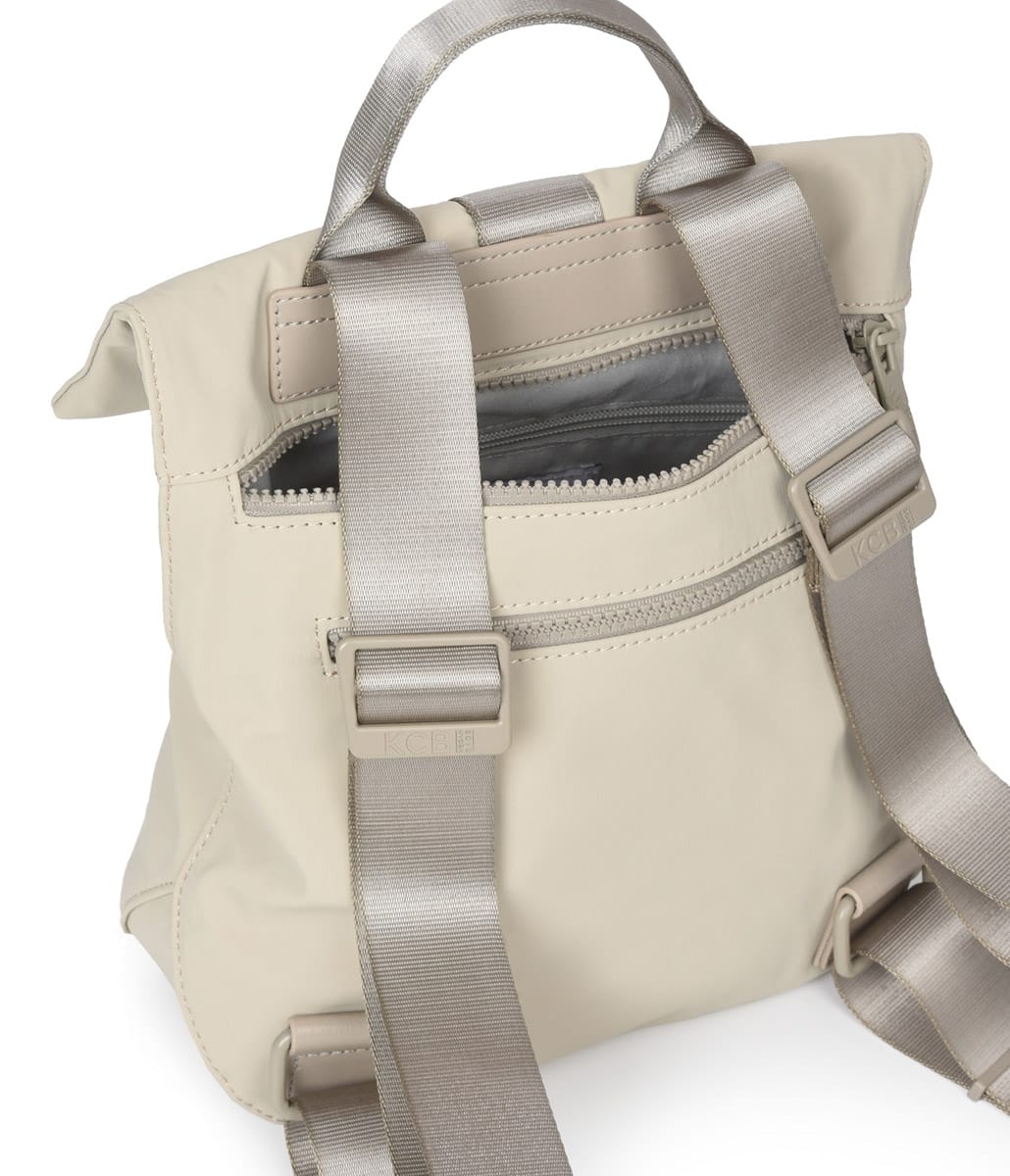 3613 mochila antirrobo solapa nylon chain KCB temprado beige interior