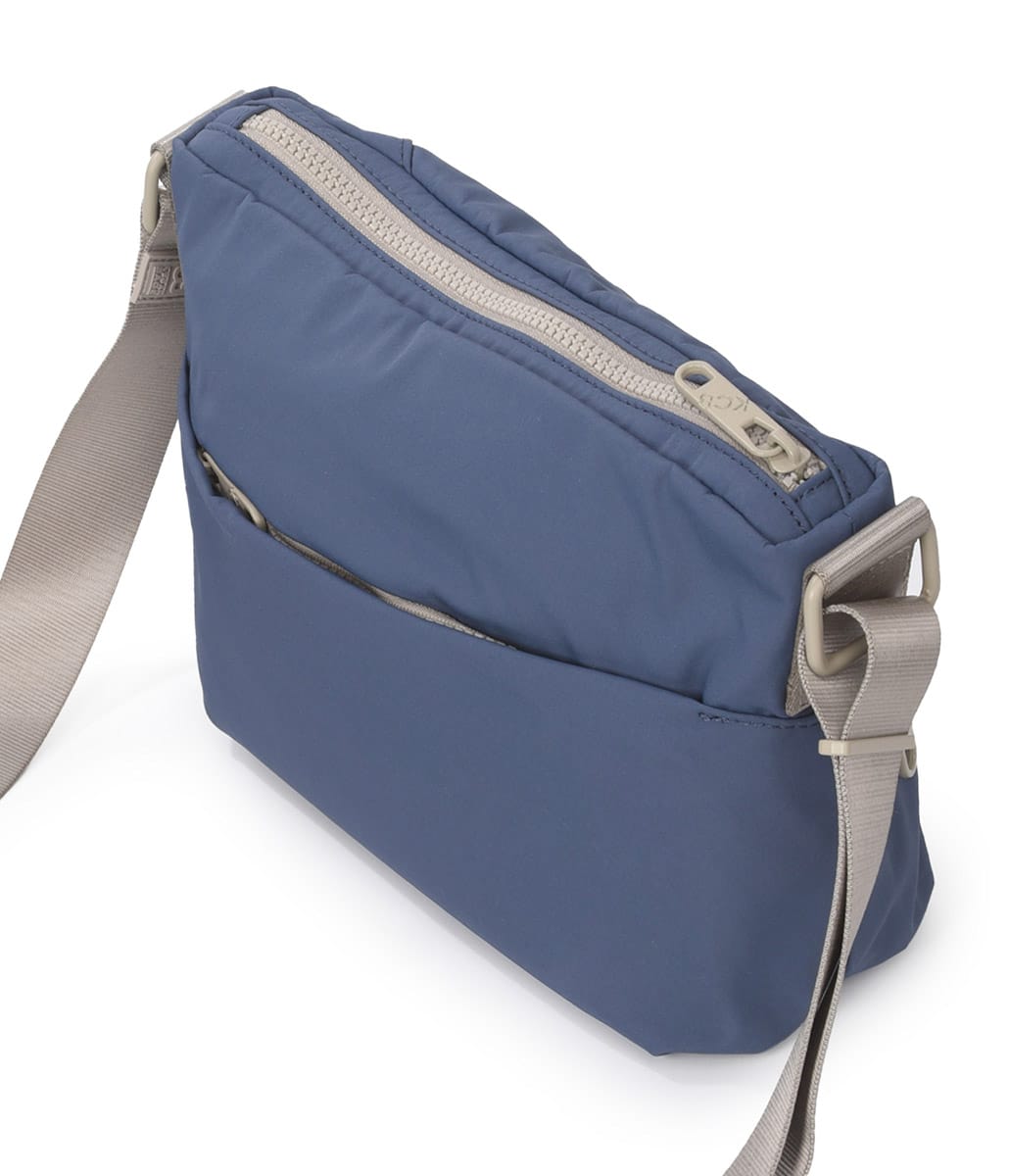 KCB_3620_Bolso bandolera bolsillo diagonal nylon zig KCB Temprado azul detrás